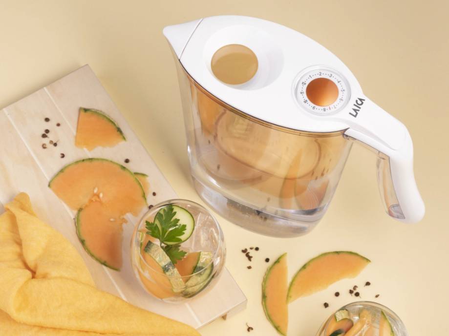 Laica konvice detail